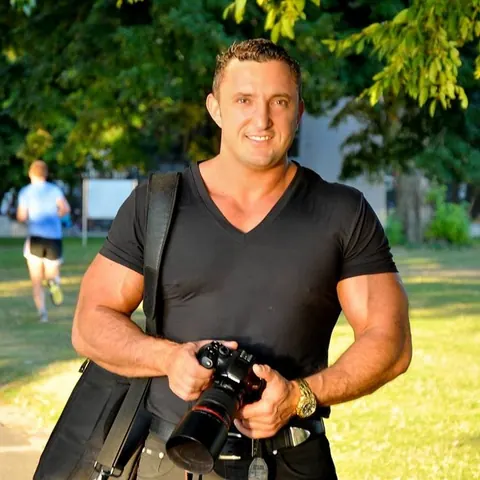 Иван Бобров