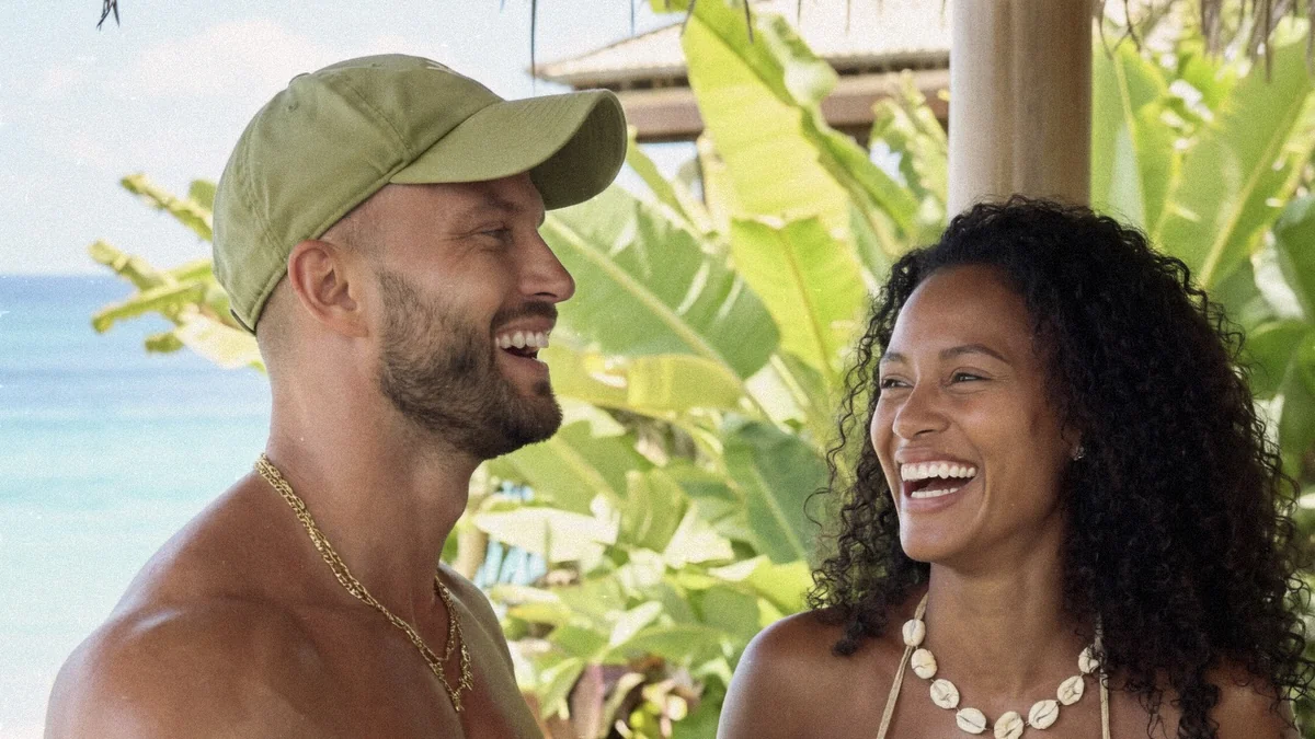 Power Duo: shared travel, 5★ villas, and aesthetic lifestyle